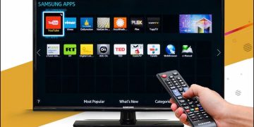 Điều khiển tivi có bao nhiêu loại? Điều khiển tivi đa năng