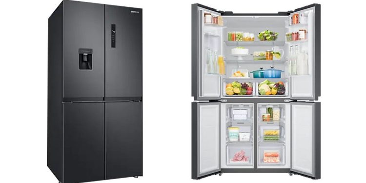 Tủ lạnh Samsung mẫu bốn cánh với không gian rộng