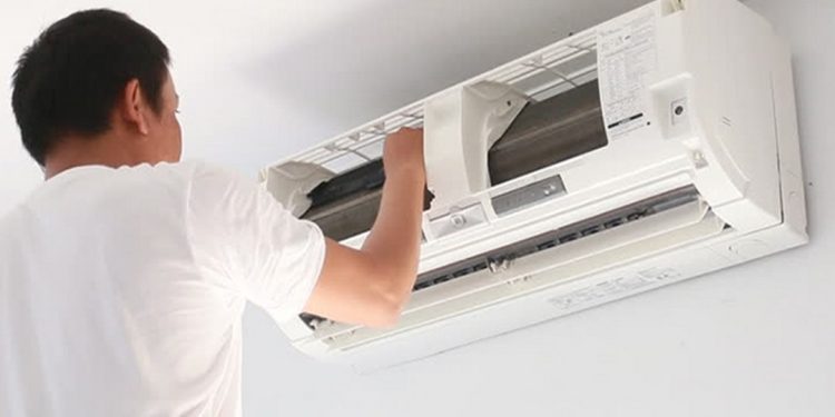 Tổng hợp dấu hiệu máy lạnh bị hư