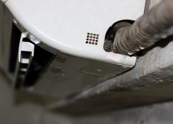 Tác hại của việc điều hoà bị chảy nước