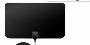 Các yếu tố cần xem xét khi chọn giữa anten ngoài trời và trong nhà?